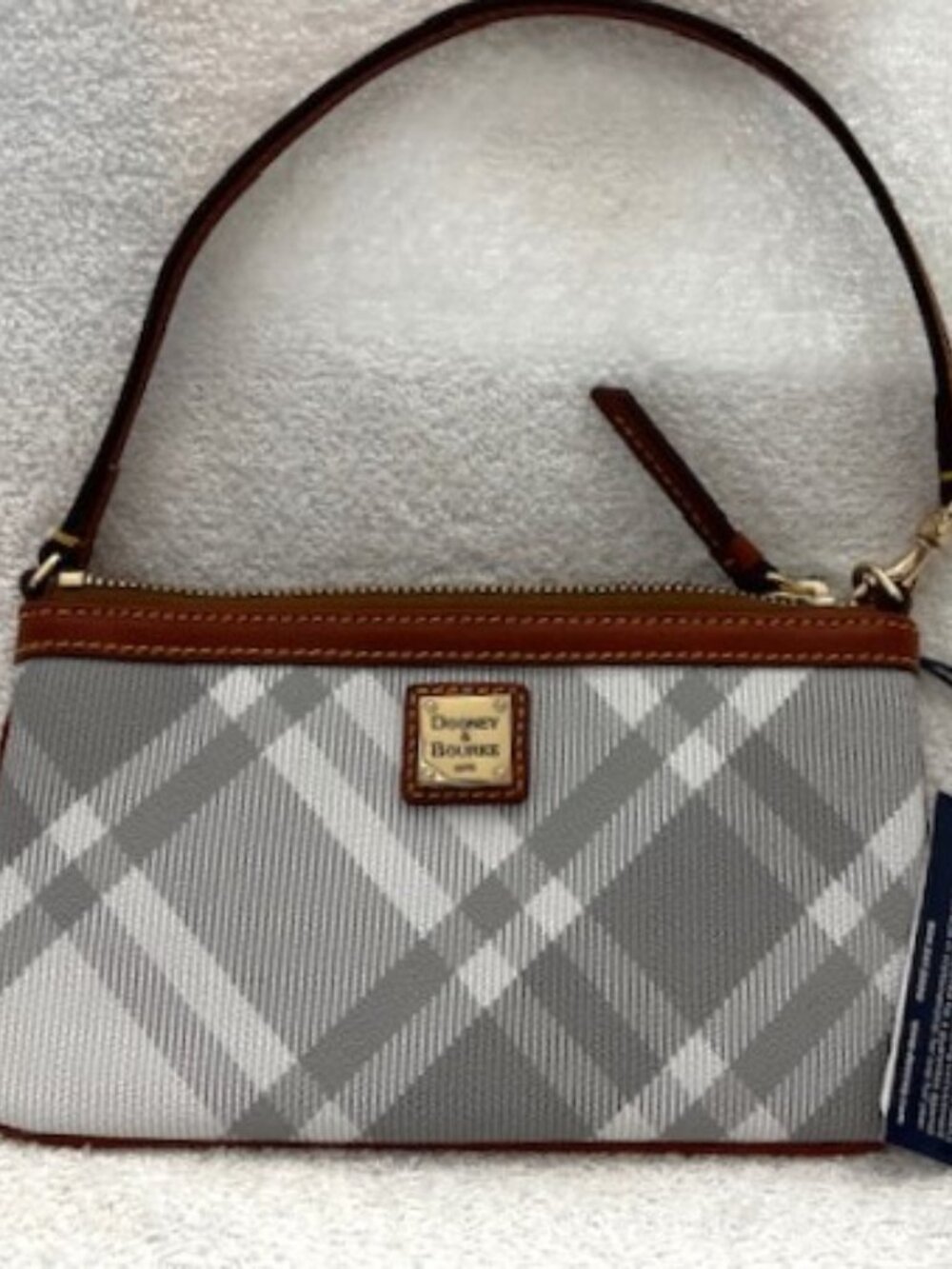 Dooney & Bourke large slim wristlet in Light Gray plaid NWT